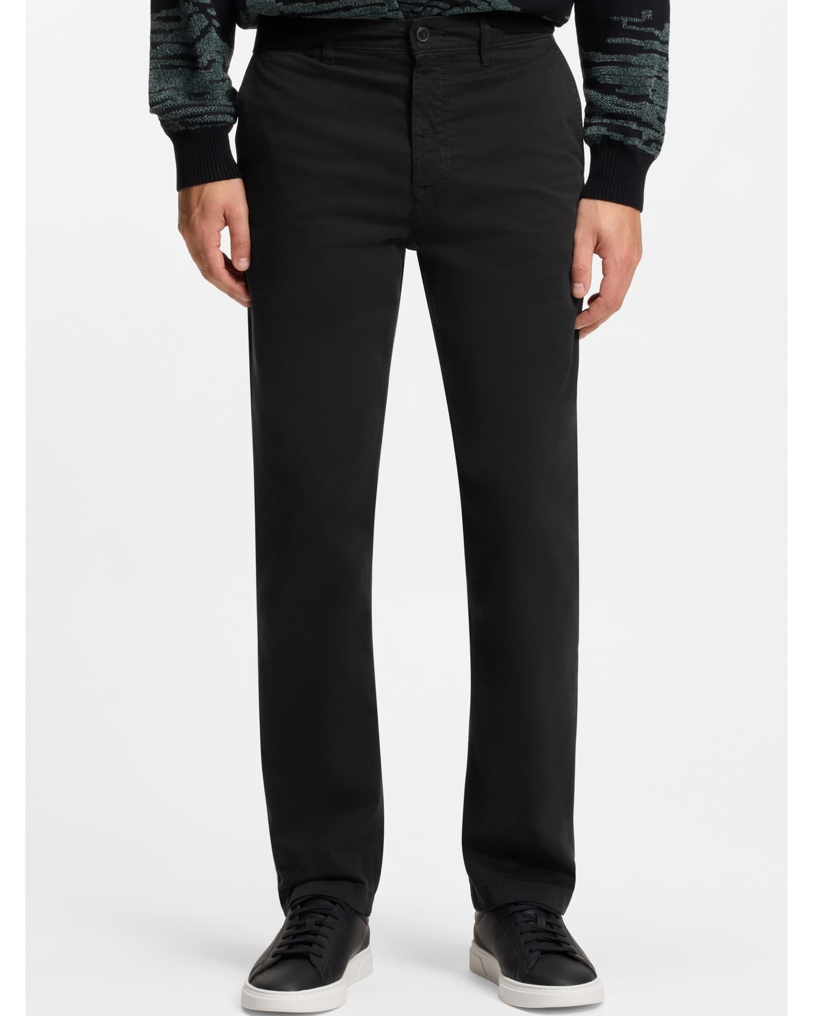 BOSS Chinos in regulärer Passform aus Stretch-Baumwollsatin